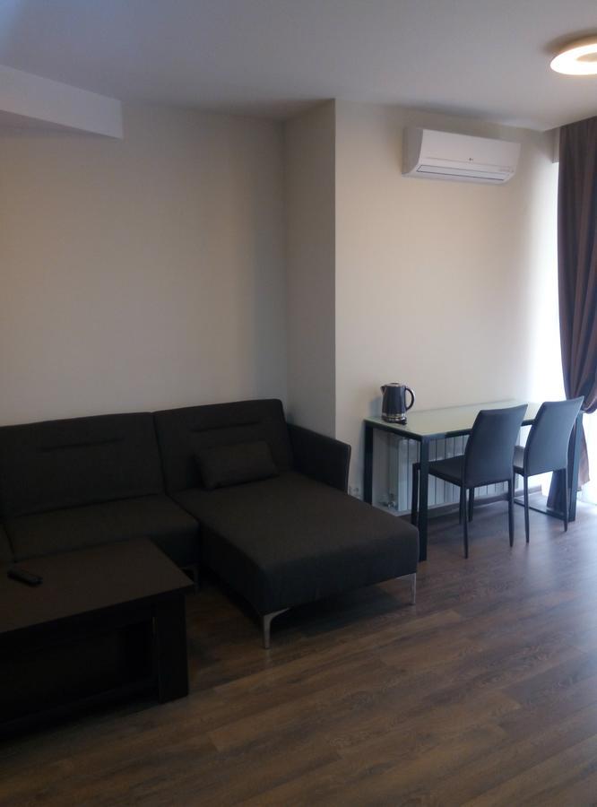 All Seasons Hotel On Freedom Square Тбилиси Экстерьер фото